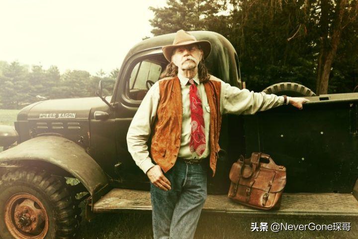 复古皮带搭配推荐,什么款式的皮带百搭又好看