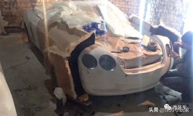 3万块的二手车爆改成300万宾利，这是真正的撩妹神器