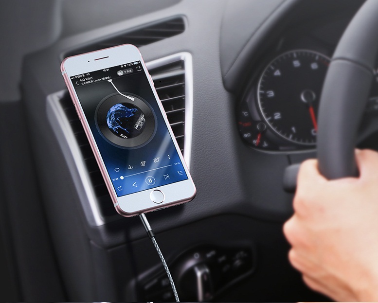 开车除了听电台，这三种车载音乐*放播**方式，你更喜欢哪种？