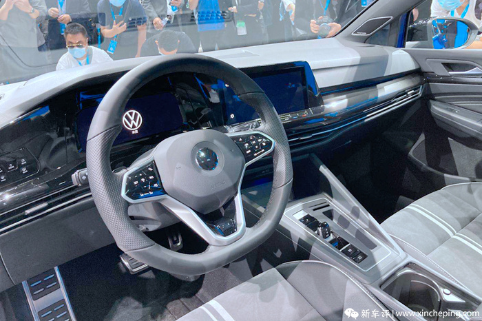 吉利星瑞和高尔夫8哪个更值得买,高尔夫和星瑞