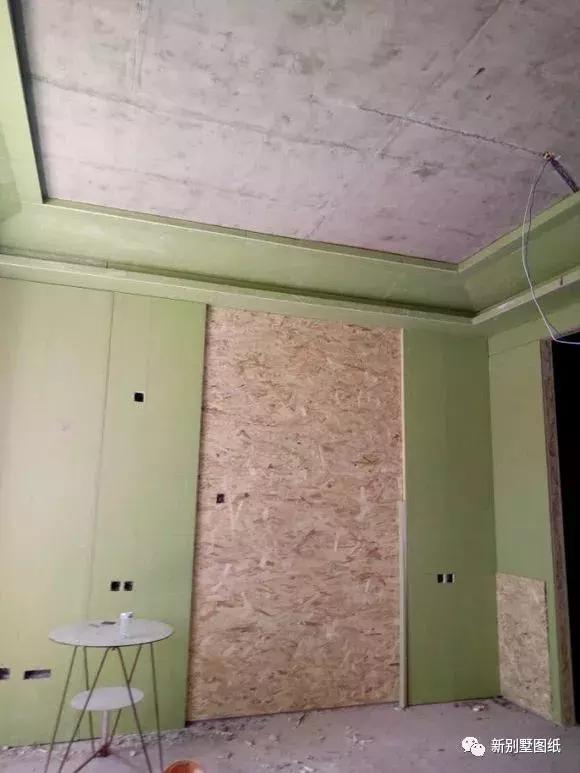 小伙盖三层农村别墅，占地150平米只花不到50万，你觉得怎么样？