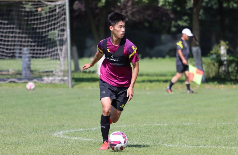 中甲最新足球消息,中甲昆山fc冲超2022