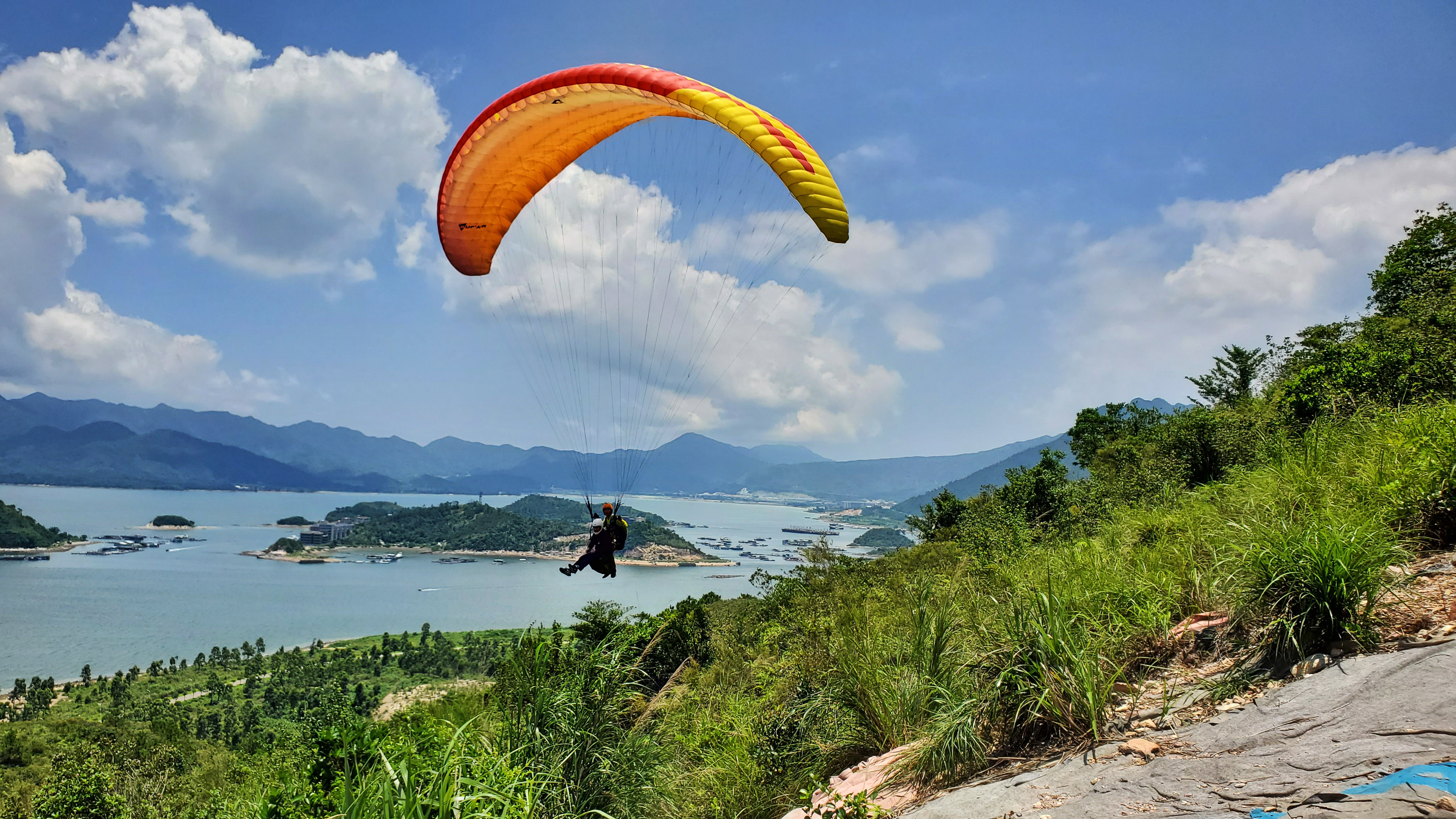 滑翔伞飞行培训哪家专业,滑翔伞飞行培训