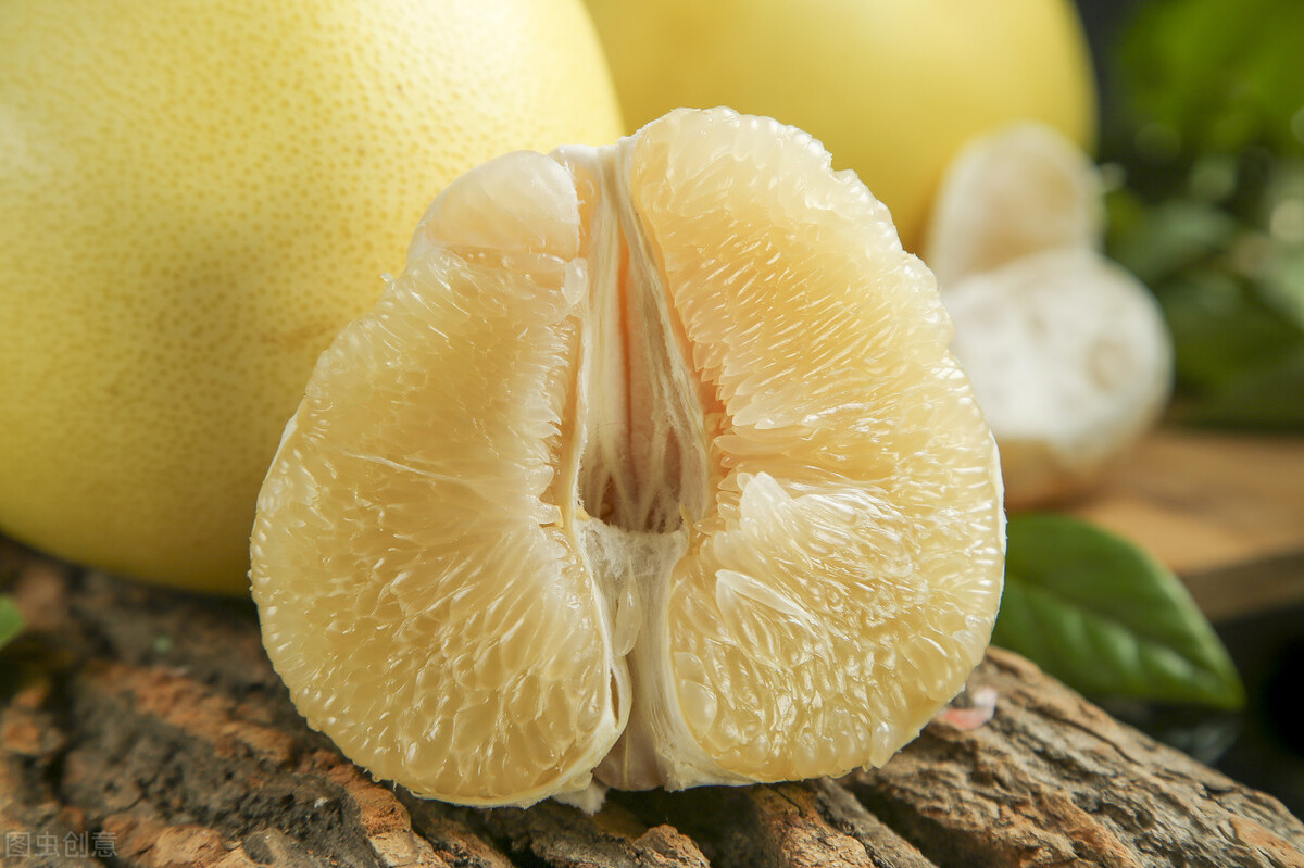 58岁男子连吃7天柚子致肌肉溶解,男子吃柚子