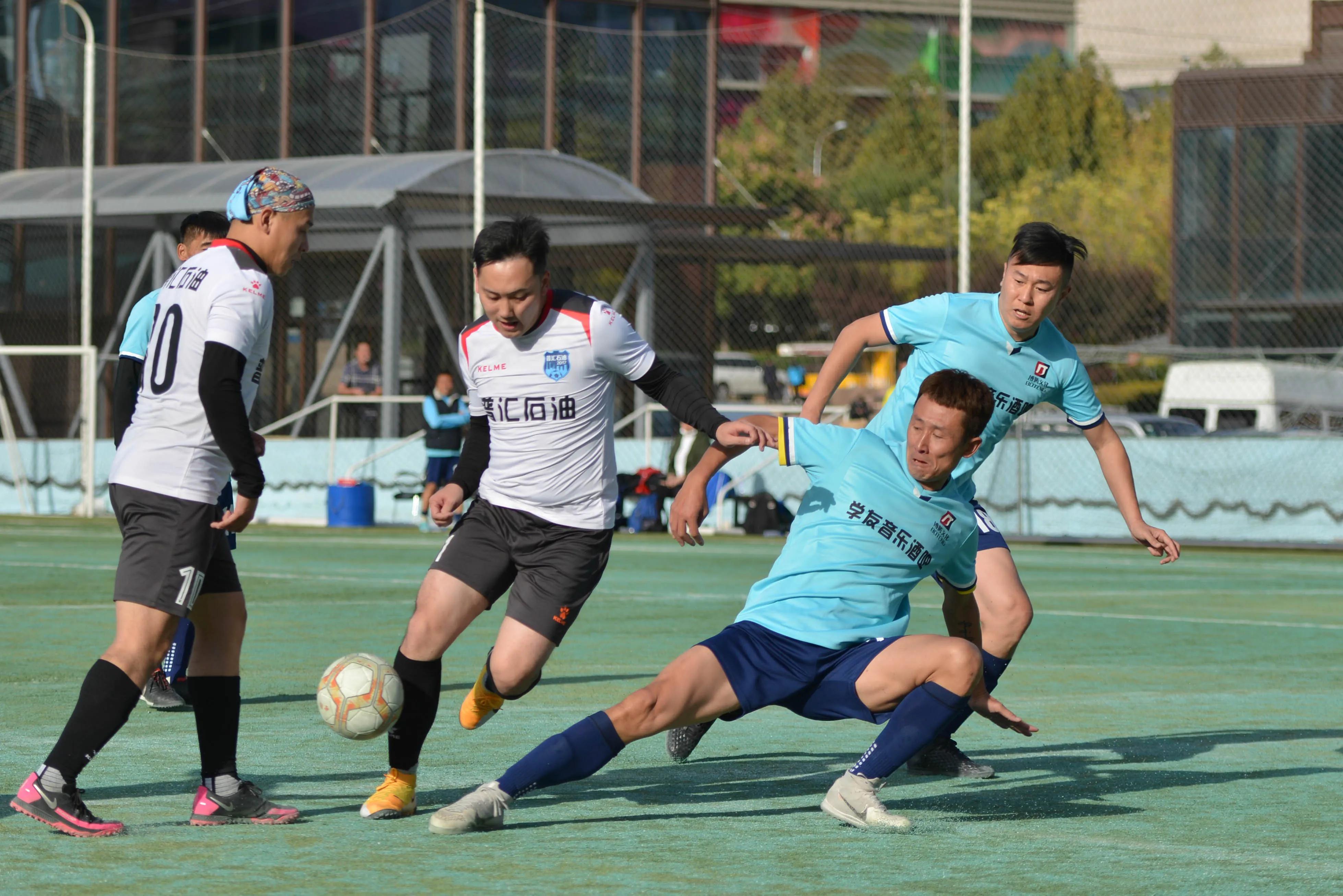 寒冷的冬天足球比赛,大连市长杯足球