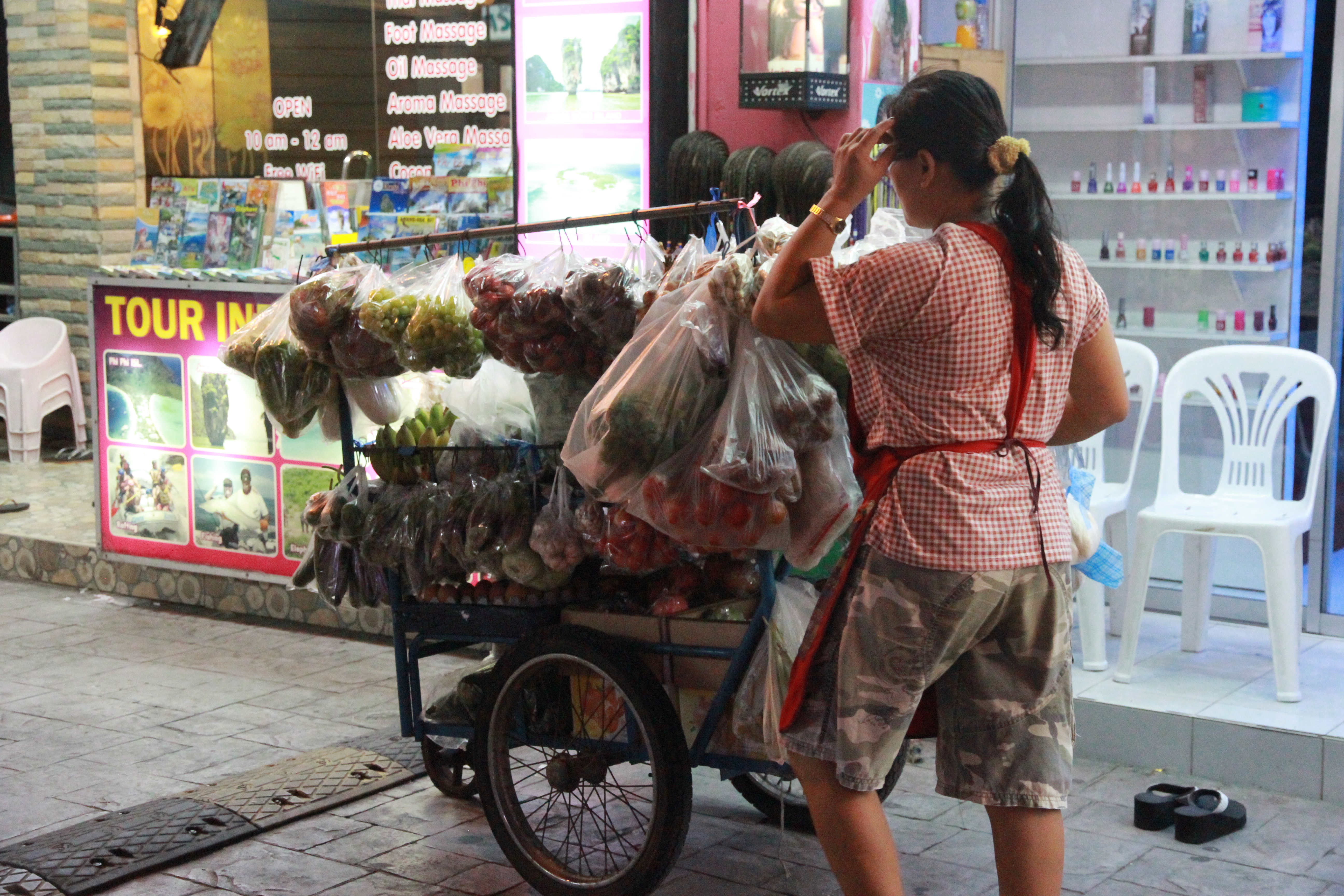 在普吉岛浮潜拍到的美妙海底世界 (普吉岛cape panwa hotel浮潜)