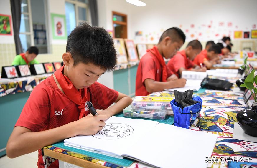 沉迷足球一场空,痴迷足球意味着什么