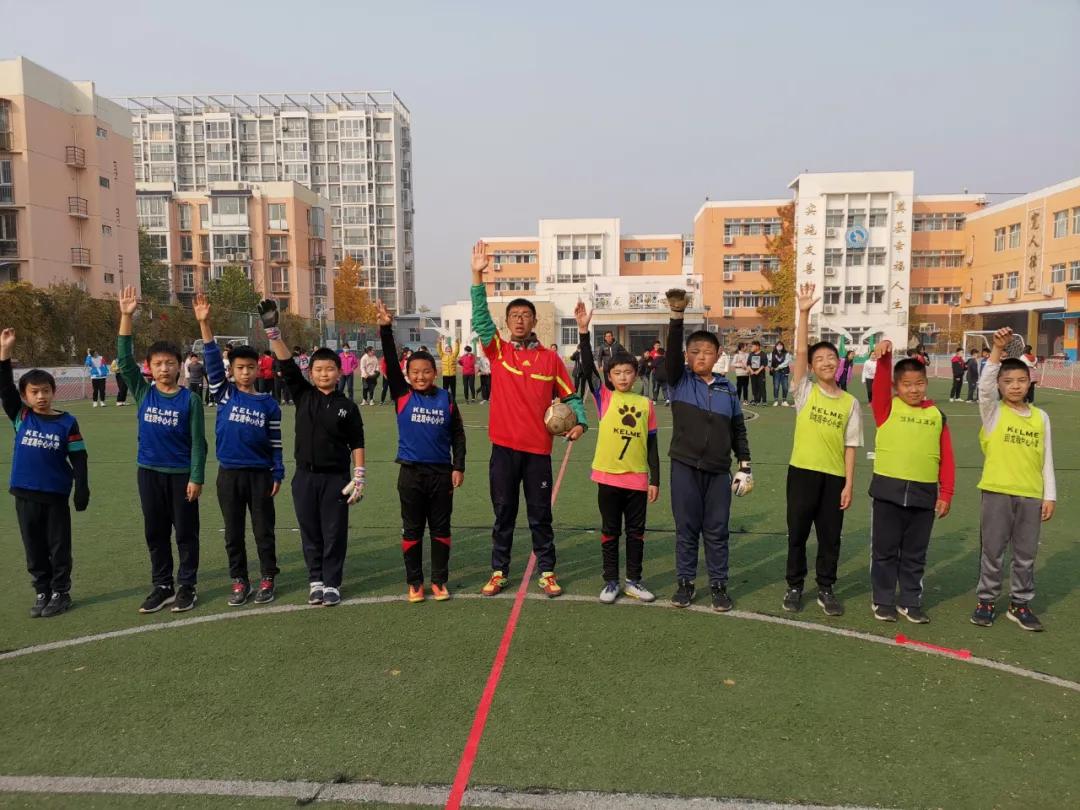 北京回龙观中心小学足球比赛,回龙观第二小学足球比赛