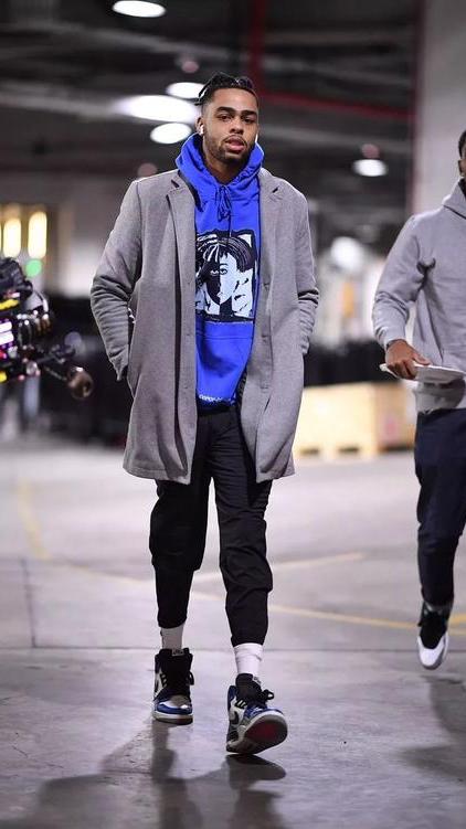 比打球更有范儿nba球员通道穿搭,专门分析nba球员穿搭