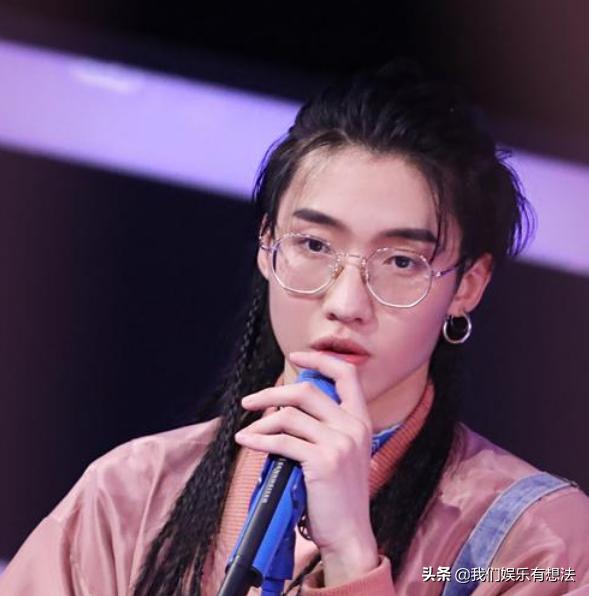 邓典文兆杰看华晨宇演唱会,邓典华晨宇完整版