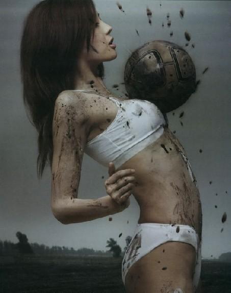 身材火热的足球宝贝,可爱又迷人的足球宝贝