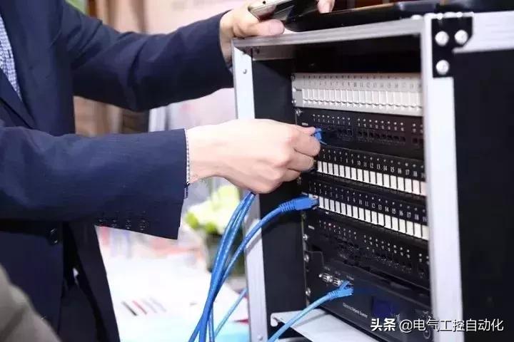 工厂弱电机房配电要多大负荷,弱电机房供配电系统负荷计算公式