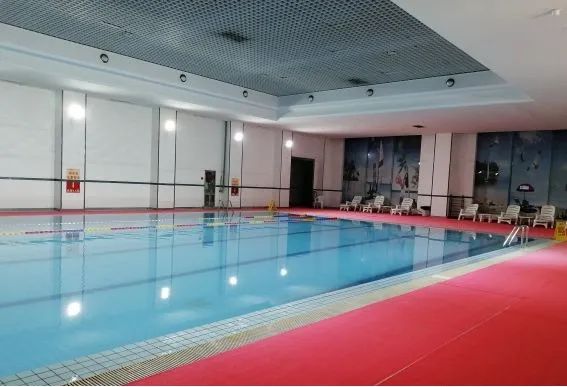 清爽游泳池,庄里游泳馆