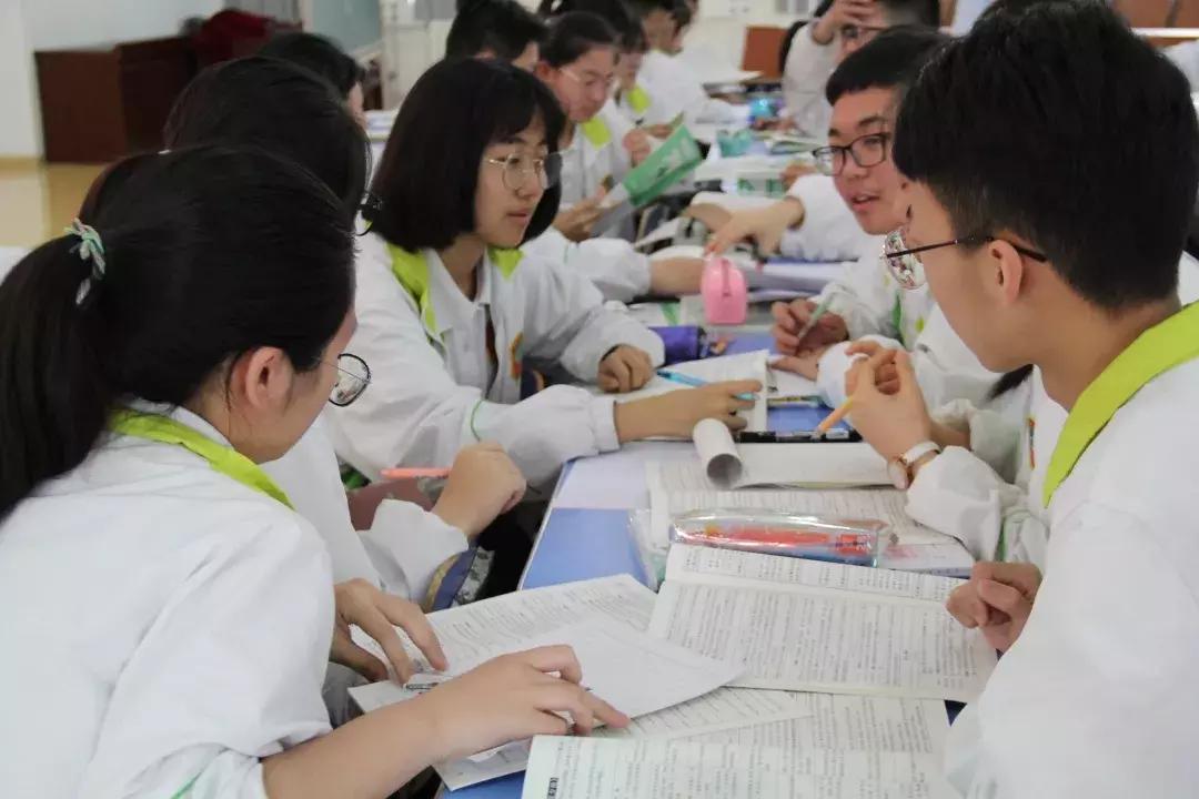 经开一中报名须知,叮咚您的备考秘籍已送达