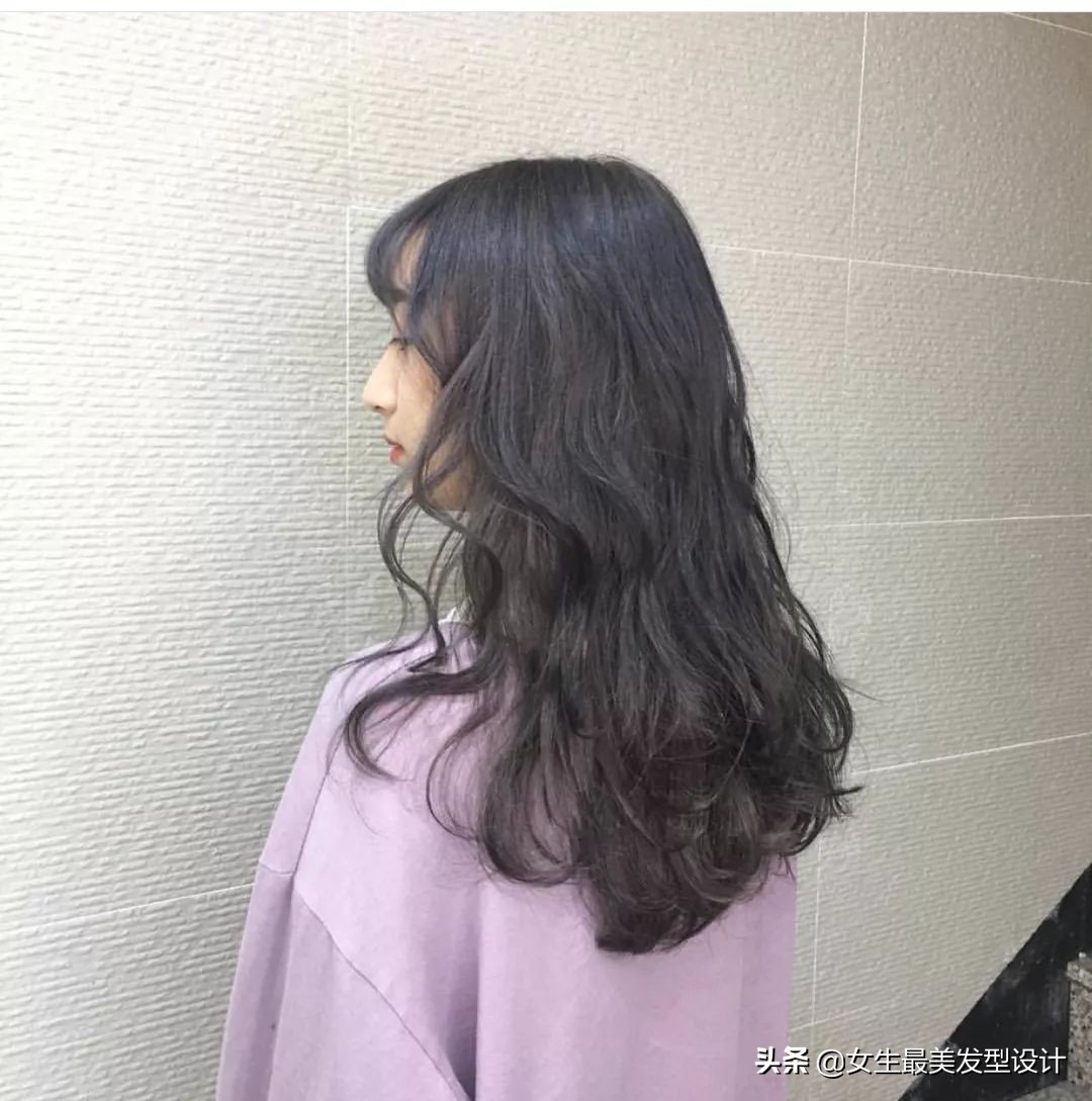 中长烫发洗发后怎么打理,中长法式烫发打理教程