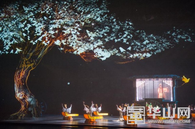 大型史诗舞台剧秦俑情震撼首演,秦俑情舞台剧在哪里举行