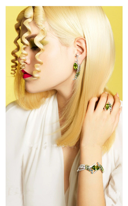 小胸怎么调理变大,小胸怎么做到聚拢