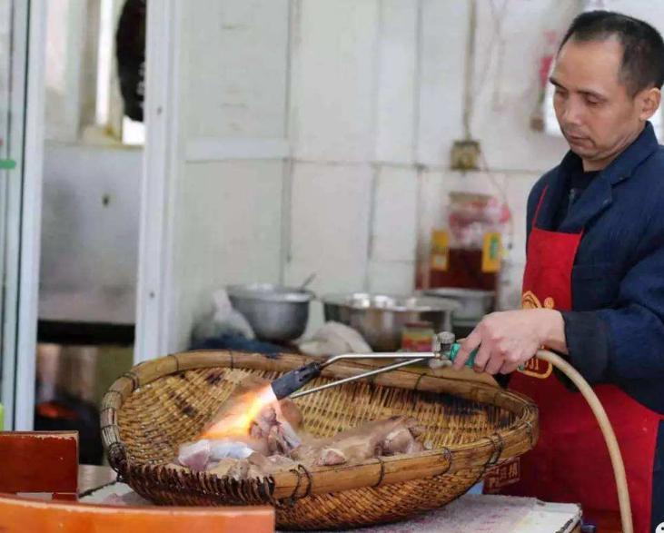 卤起源经典片段,卤料没有卤味是什么原因