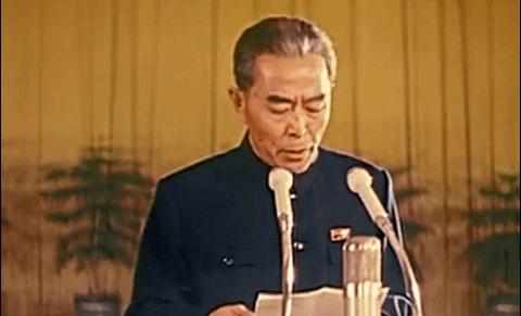 横跨57年,这2部电影3个山东男人,凭什么惹哭了3代中国人?