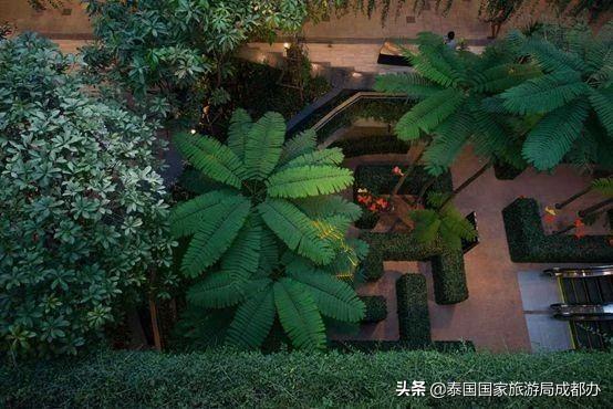 曼谷购物中心旅游攻略,曼谷10大必买景点