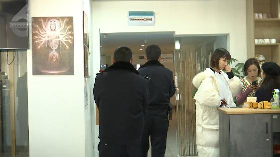 怀疑自己被骗了！花了近万元考的“全美”证书不给60美元查不到？