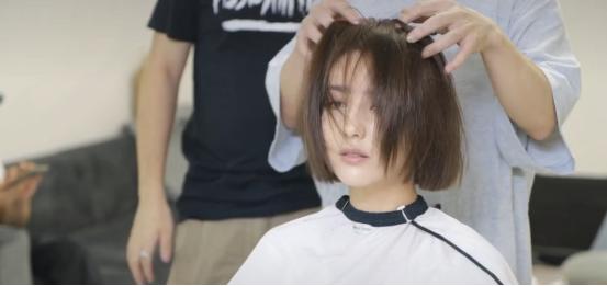 佟丽娅同款短发型的图片,佟丽娅短发半丸子头造型曝光