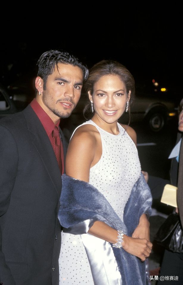 詹妮弗洛佩兹合唱拉丁歌曲,詹妮弗洛佩兹女人心