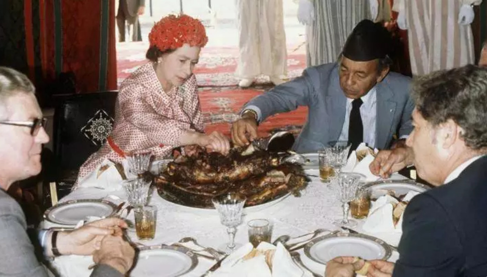 英国王室每天吃什么最好,揭秘英国王室饮食禁忌和偏爱