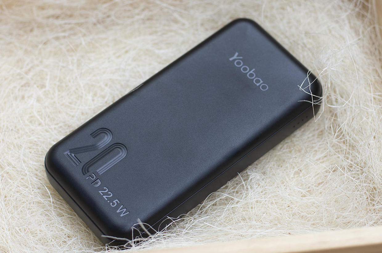 充电宝大容量20000快充羽博官方,羽博20000毫安充电宝自带线评测