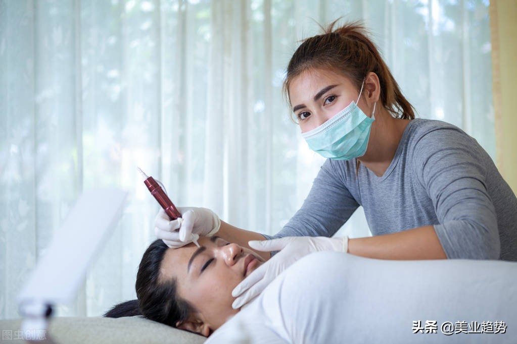 新人纹绣眉毛操作视频,纹绣新人该如何干