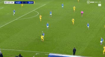 那不勒斯干爆巴萨后防,巴萨打不过拜仁