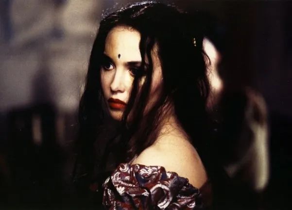 《低俗小说》能拿金棕榈，是戛纳在布局