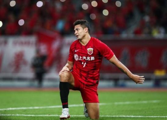 广州恒大球员埃尔克森国足首秀,埃尔克森为什么没进国足大名单