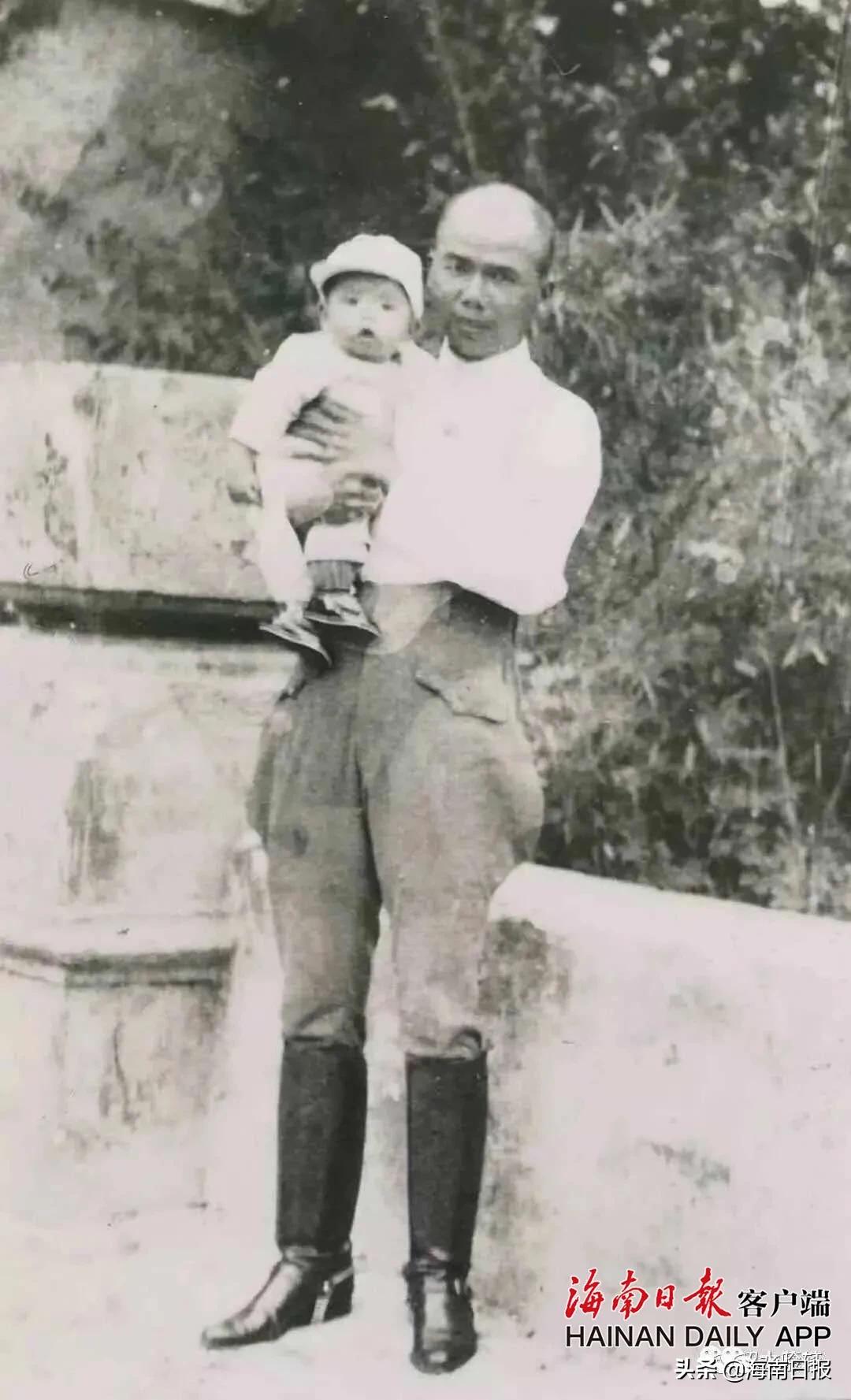 “八百壮士”所属五二四团,团长韩宪元系海南文昌人