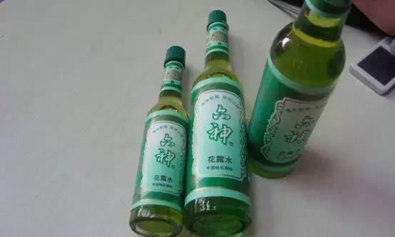 国航国内飞机携带行李规定,飞机允许携带行李箱最大尺寸