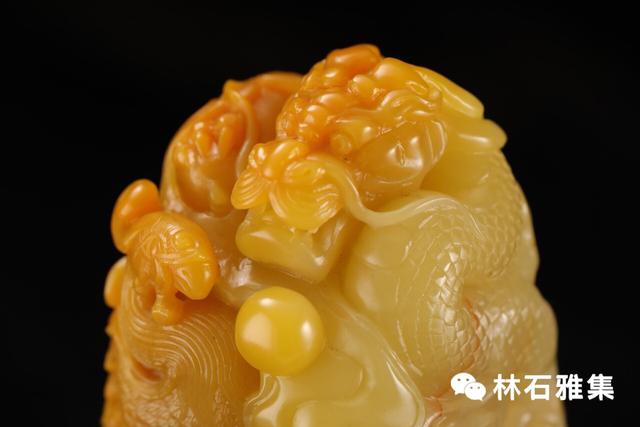 田黄石鉴别方法懂八点就够,名家谈田黄石的品质与价格