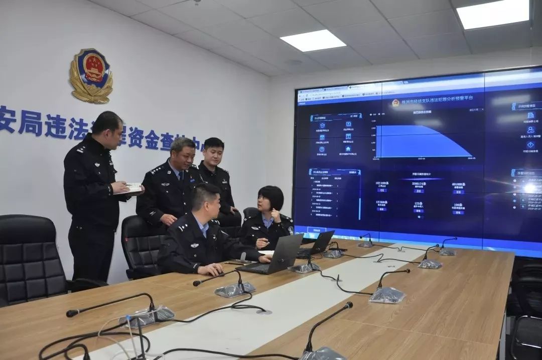 在与对手的较量中总能“笑到最后”，经侦凭借的是什么？