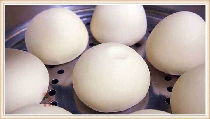 做老面馒头老面跟碱的比例是多少,老面馒头蒸出来不松软