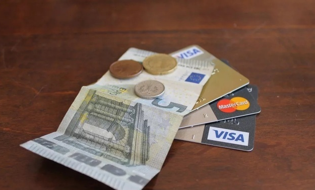 信用卡赚钱攻略：你的信用卡还可以这样使用！