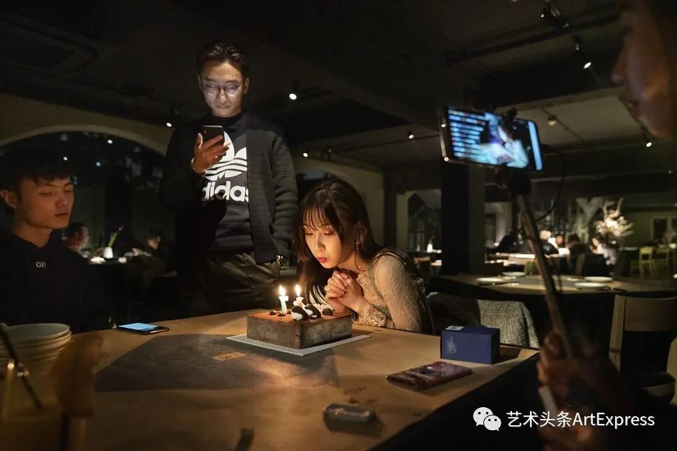 网红女主播恋爱,女主播以谈恋爱的名义要钱