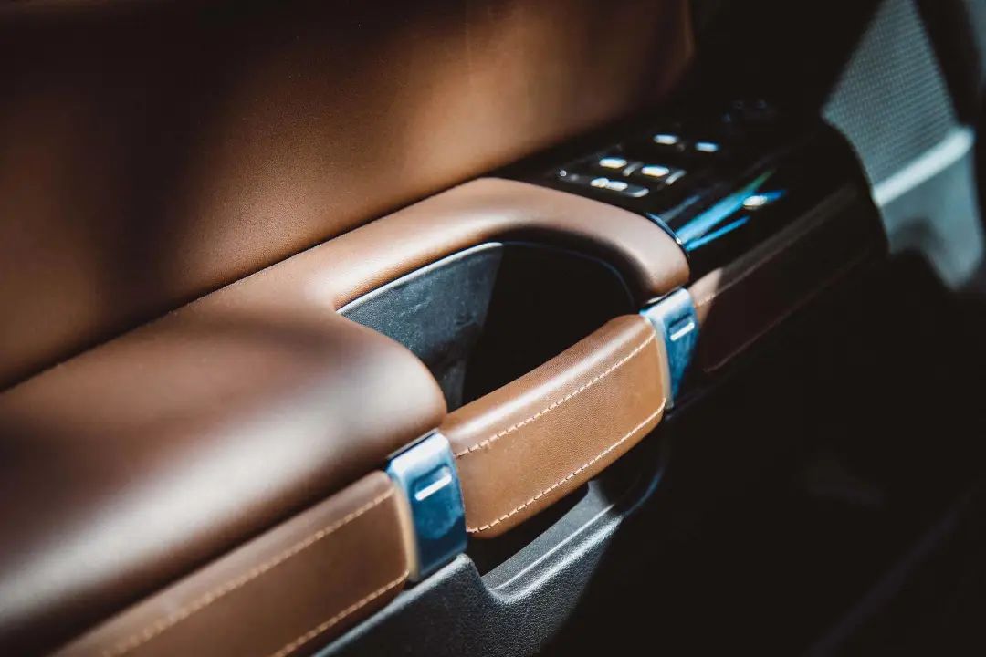 雪铁龙c6评车,雪铁龙c6新车上路感受