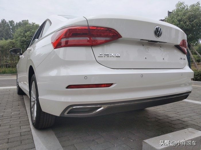 新朗逸500万纪念版上路体验,大众朗逸喜提爱车