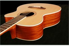 吉他云杉单板和云杉合板的区别,初学者吉他是买单板还是合板好