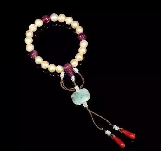 珍珠贝——用时间磨平伤痛，用温柔造就无双的美