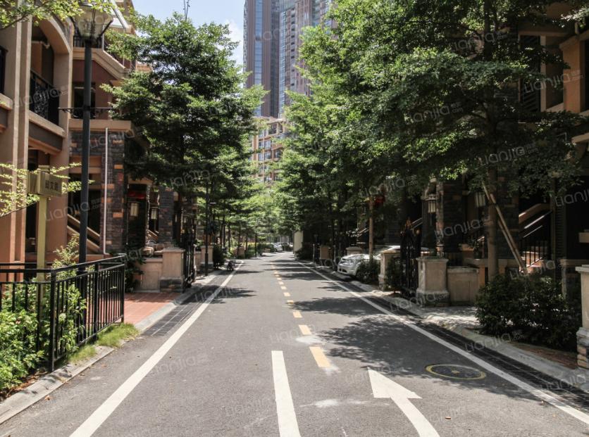 法拍观澜,法拍房观澜湖别墅