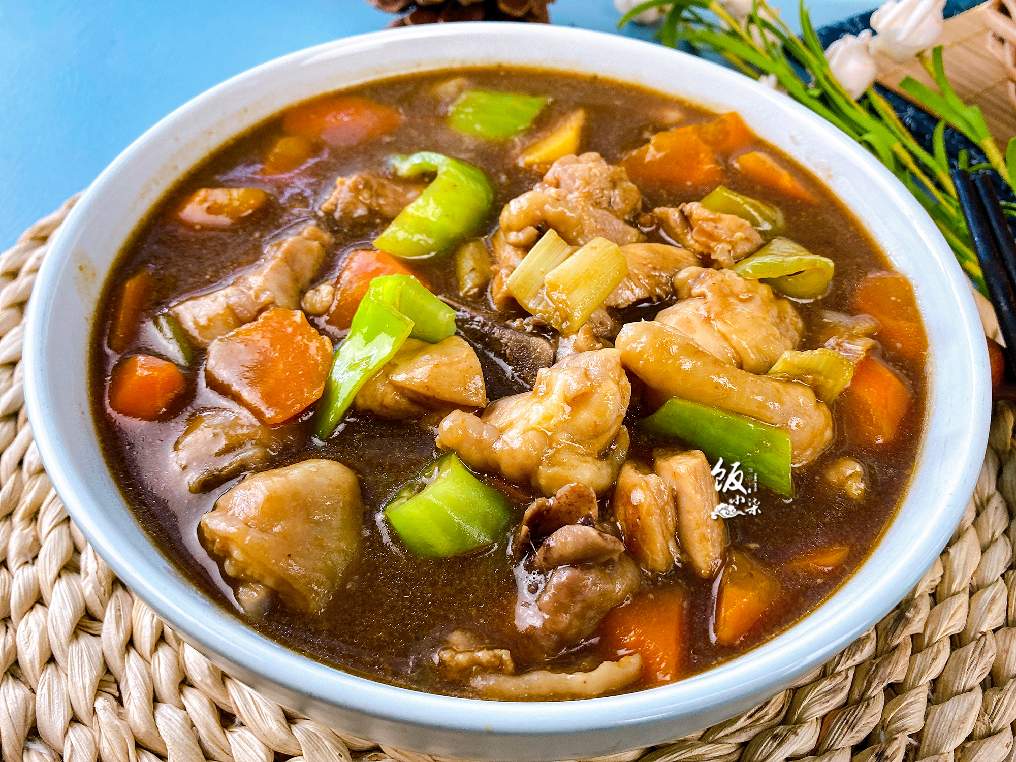 外卖黄焖鸡怎么吃不长肉,最正宗的黄焖鸡外卖做法