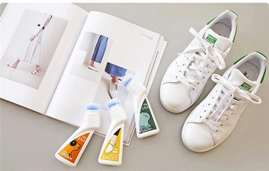 鞋子被染色剂染色怎么洗干净,染色方法给鞋子染色