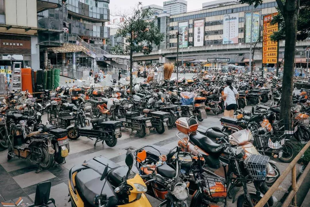 荷花池vs春熙路,成都荷花池攻略技巧