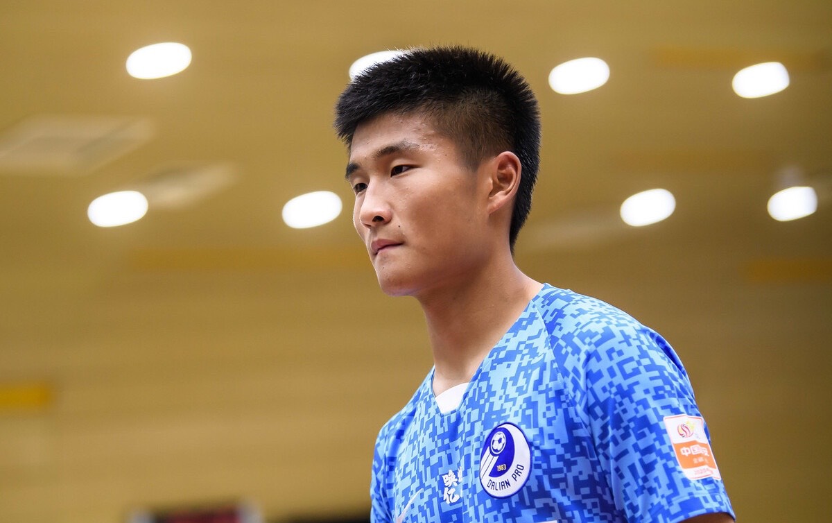 青岛大连单欢欢上场,大连陶强龙比赛视频