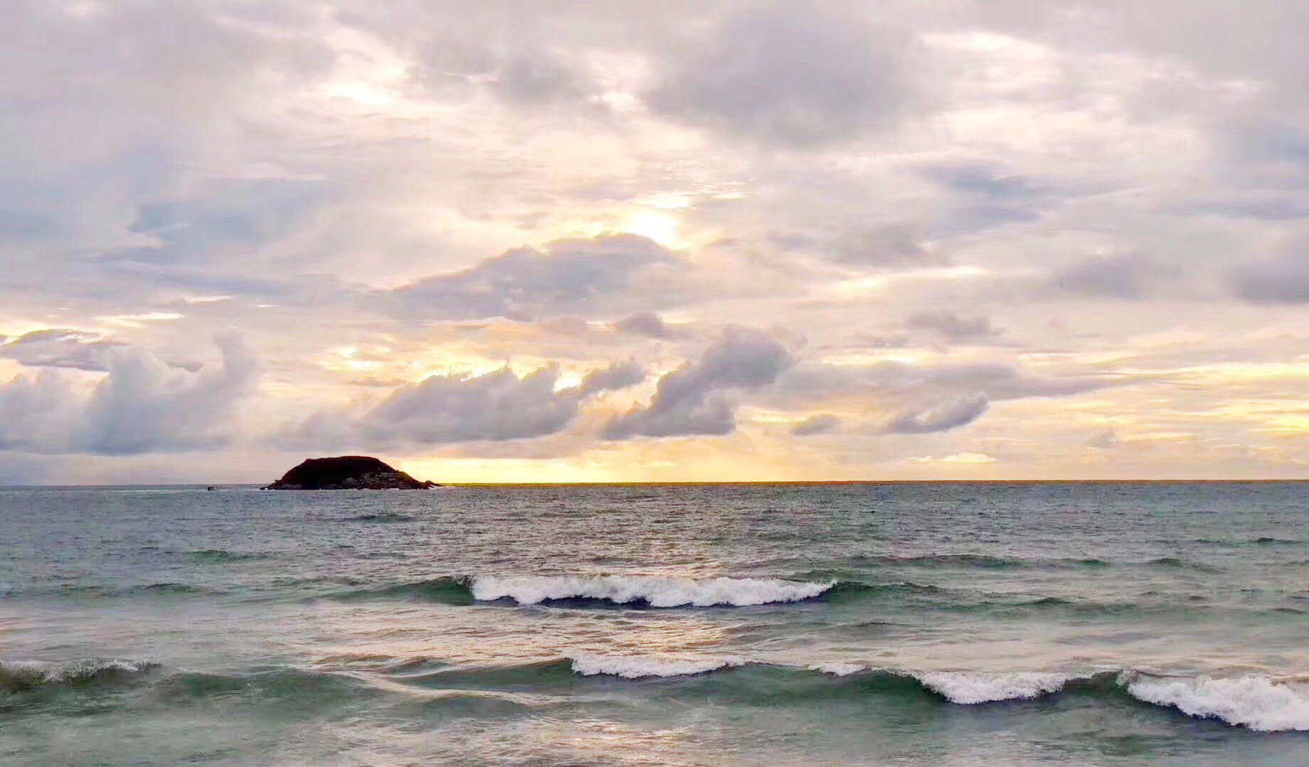 广东双月湾旅游攻略,广东美丽沙滩双月湾无敌海景